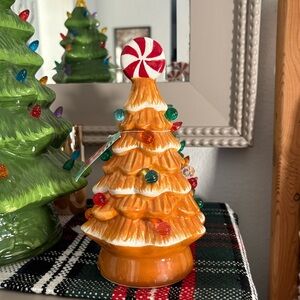 🆕Ceramic Gingerbread “Nostalgic” Christmas Tree